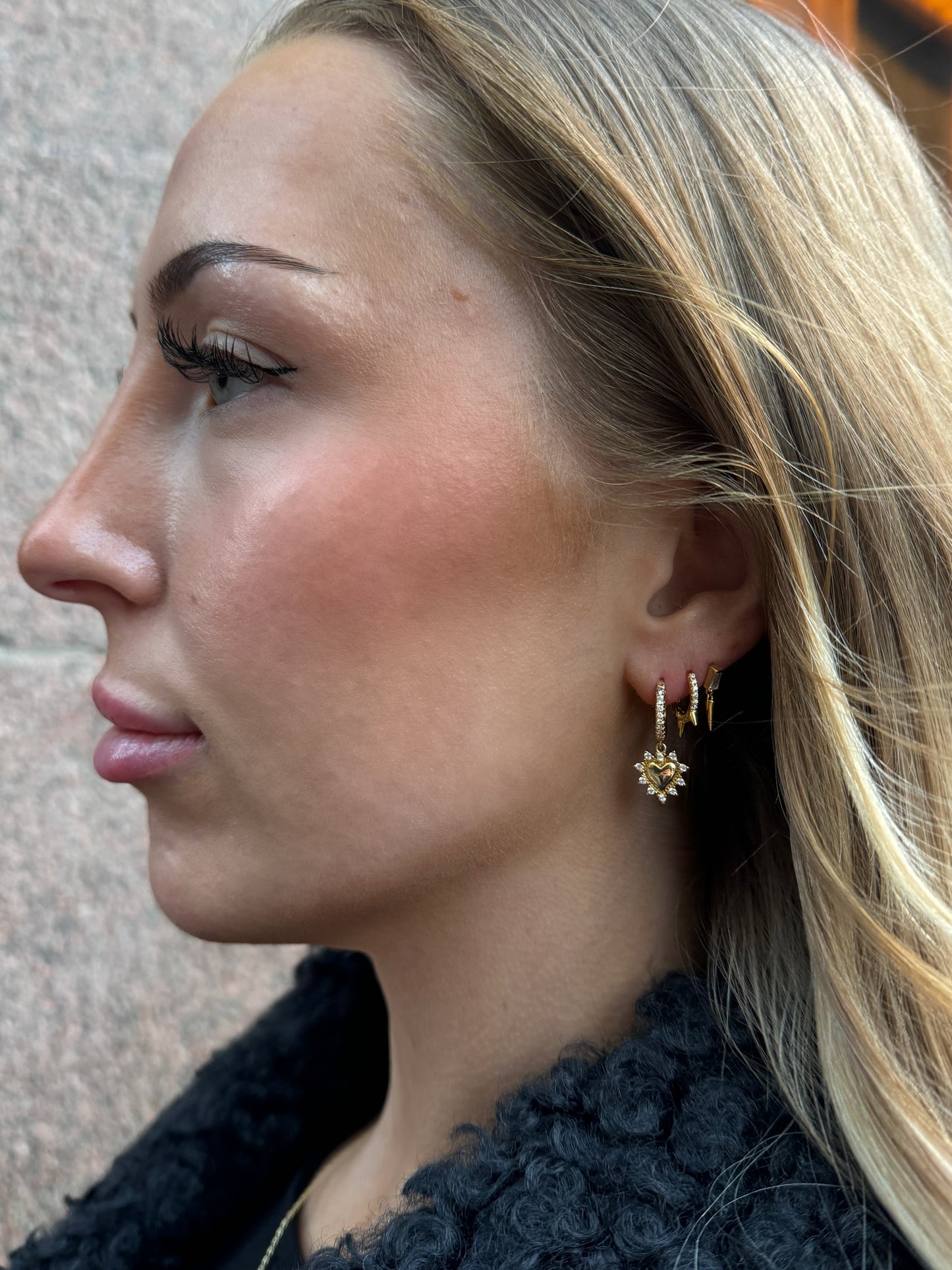 Spiky Hoops