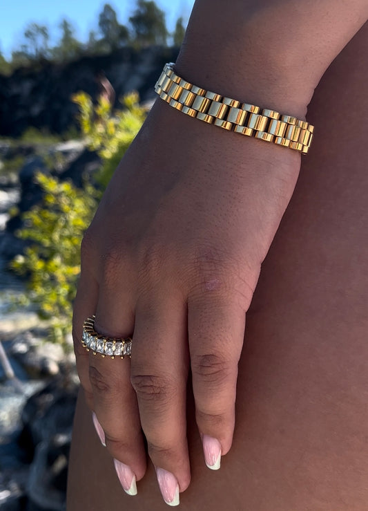 Aurora Ring